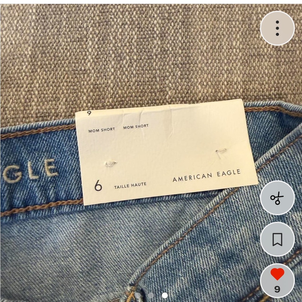 American Eagle NWT High Waisted Mom Shorts | Light Wash Denim High Rise - Picture 3 of 4
